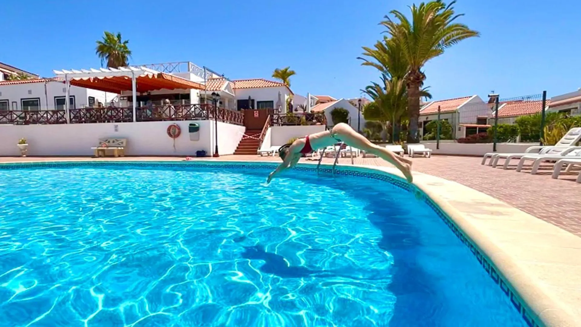 At The Beach, Sunny Bungalow & 2 Heated Pools, Large Terrace, In Costa Adeje Costa Adeje (Tenerife)